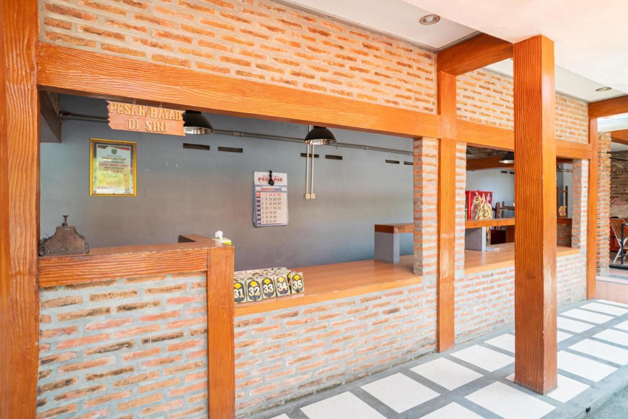 Hotel Reddoorz @ Panglima Sudirman Madiun Exterior foto